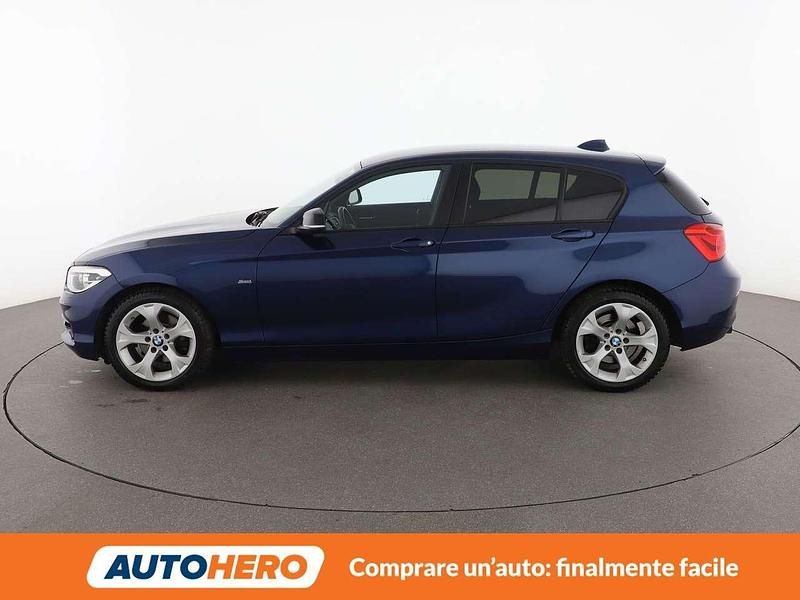 Usata BMW 120 Sport Line 190 CV (139 kW) 2018 Blu/azzurro Utilitaria
