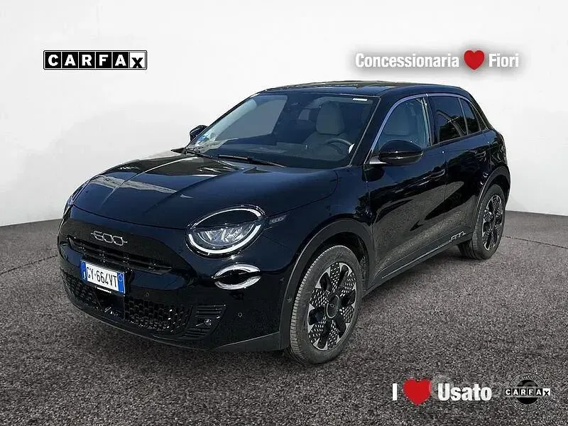 Usata Fiat 600 La Prima 110 CV (80 kW) 2025 Nero SUV