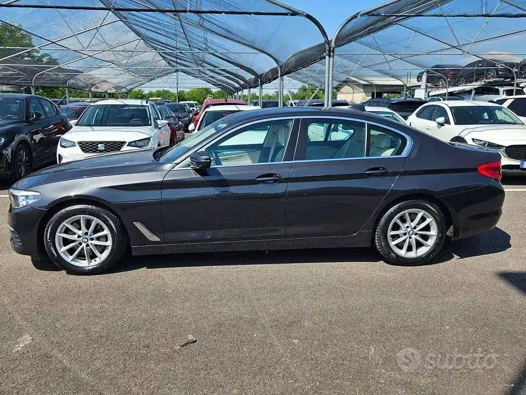 Usata BMW 530 249 CV (183 kW) 2018 Nero Berlina