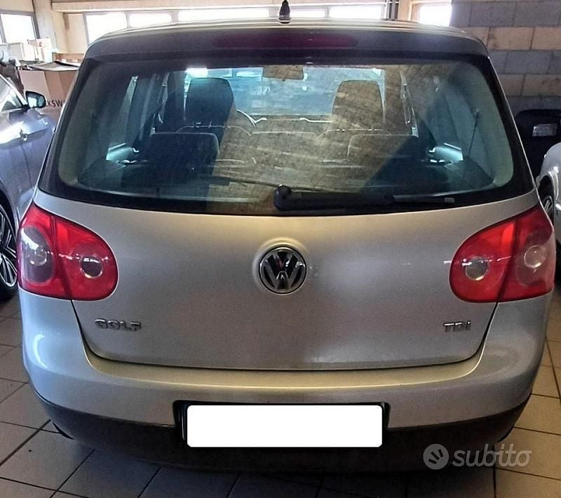 Usata VW Golf V Comfortline 105 CV (77 kW) 2007 Grigio Berlina