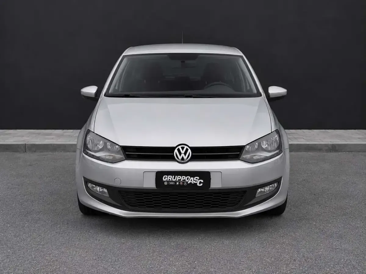 Usata VW Polo Comfortline 86 CV (63 kW) 2011 Argento Utilitaria