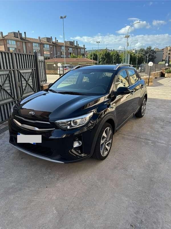 Nero Usata 2020 Kia Stonic Style SUV | 14.500 € (Buon prezzo) - Immagine 1/4