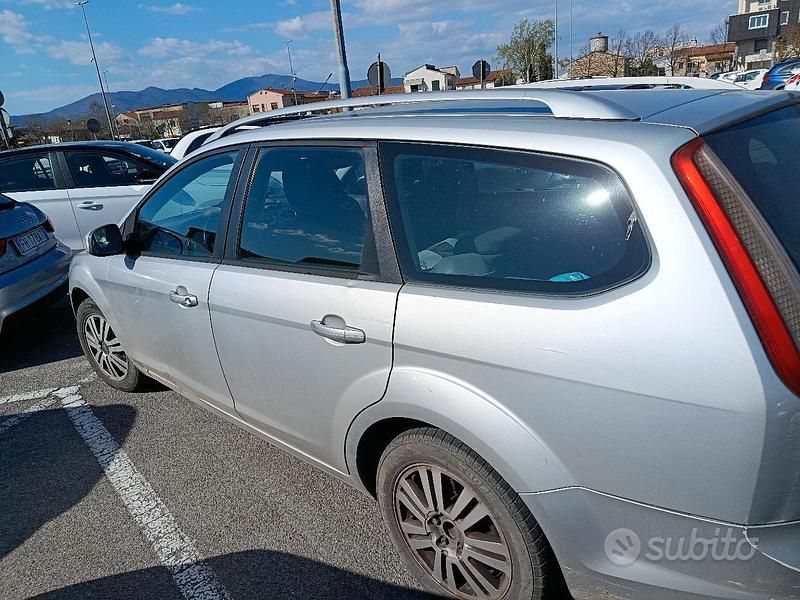 Usata Ford Focus 90 CV (66 kW) 2008 Station wagon