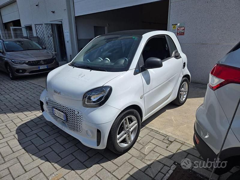 Usata Smart ForTwo Coupé Pure 2020 Bianco Utilitaria