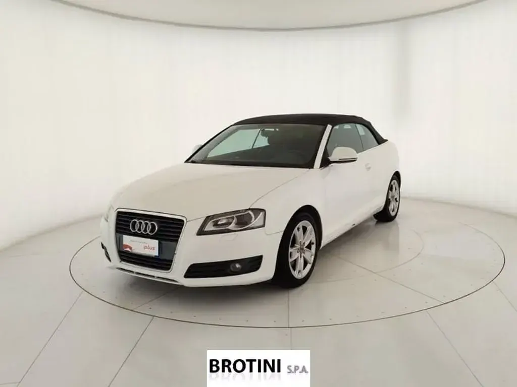 Usata Audi A3 Cabriolet Ambition 105 CV (77 kW) 2010 Cabrio