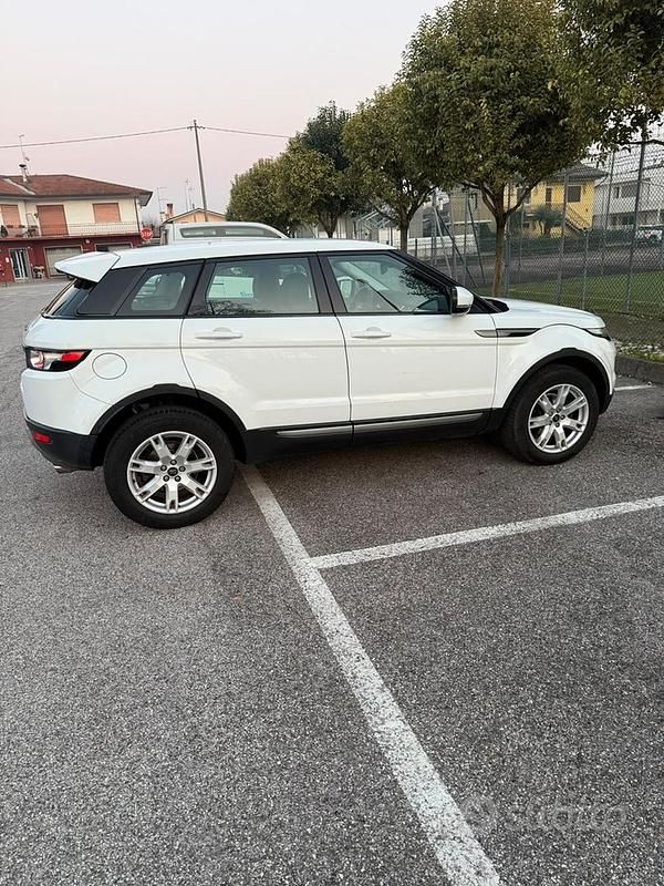 Usata Land Rover Range Rover evoque Prestige 190 CV (139 kW) 2012 SUV