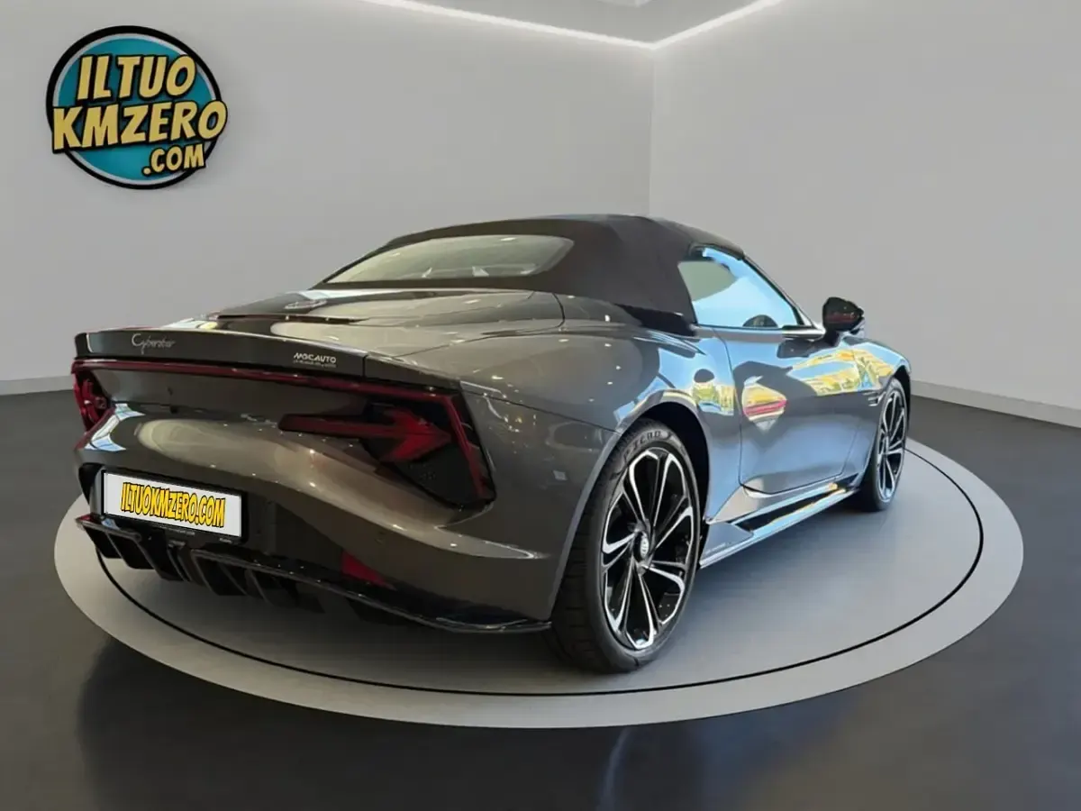 Usata MG Cyberster 2024 Cabrio