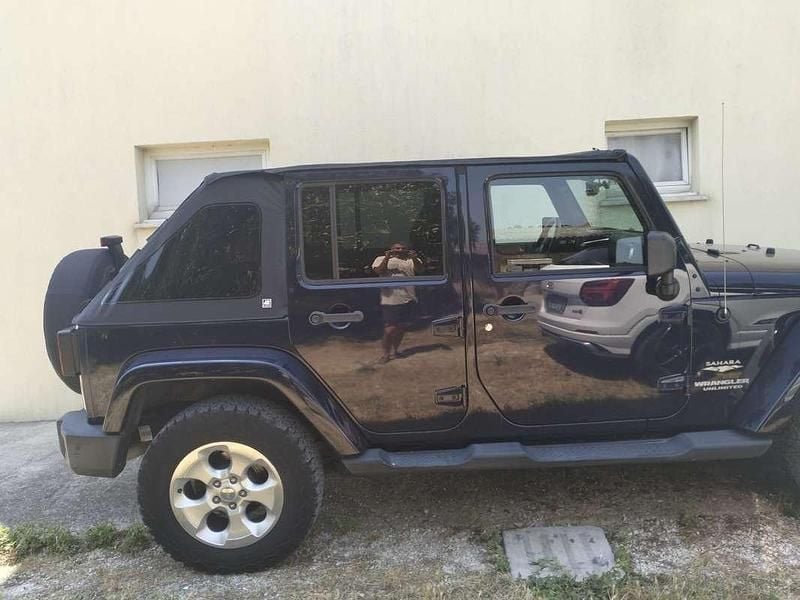 Usata Jeep Wrangler Unlimited Sahara 200 CV (147 kW) 2013 SUV