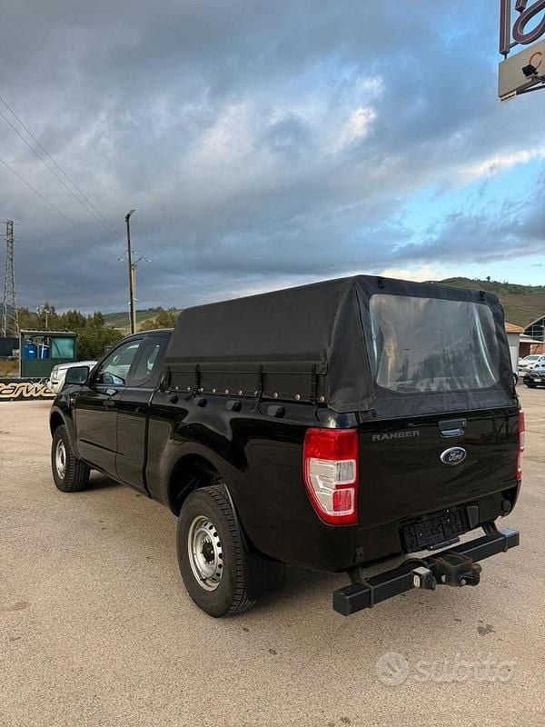 Usata Ford Ranger XL 169 CV (124 kW) 2020 Nero Pick-up