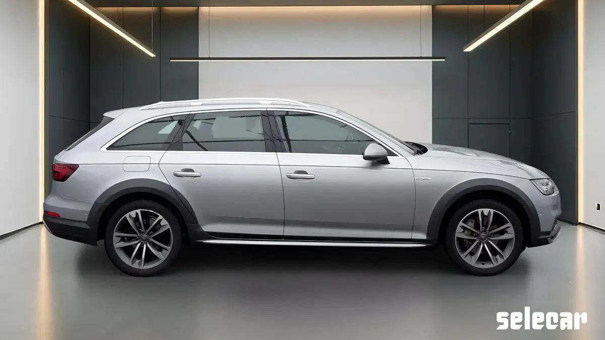 Usata Audi A4 Allroad Business 190 CV (139 kW) 2018 Argento metallizzato Station wagon