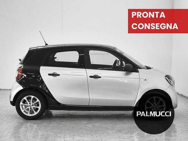 Usata Smart ForFour Passion 71 CV (52 kW) 2015 Utilitaria