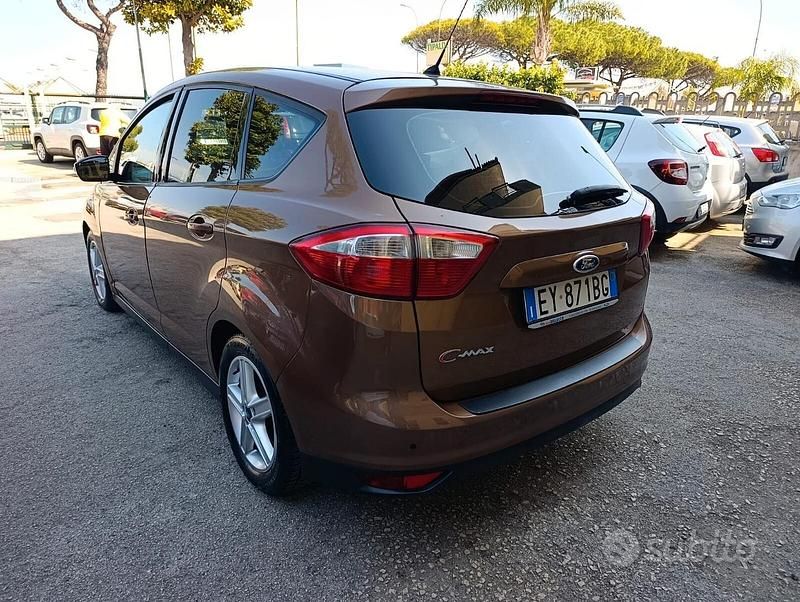 Occasion Ford C-MAX Titanium 115 ch (84 kW) 2014 Marron Monospace