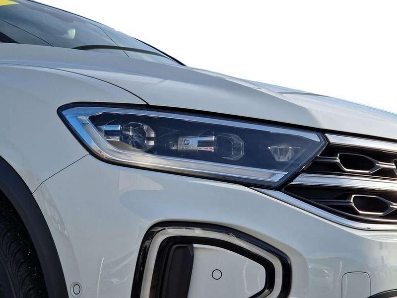 Usata VW T-Roc Style 110 CV (80 kW) 2022 Pure white nero SUV