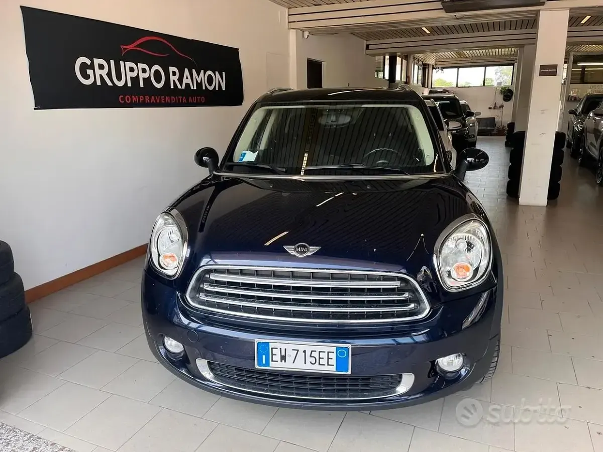 Usata Mini Cooper Countryman 111 CV (81 kW) 2014 Bluazzurro SUV