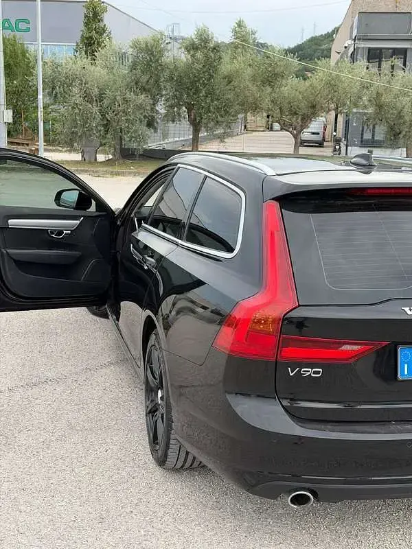 Usata Volvo V90 190 CV (139 kW) 2019 Station wagon