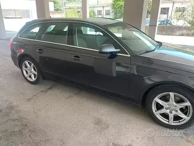 Usata Audi A4 143 CV (105 kW) 2011 Marrone Station wagon