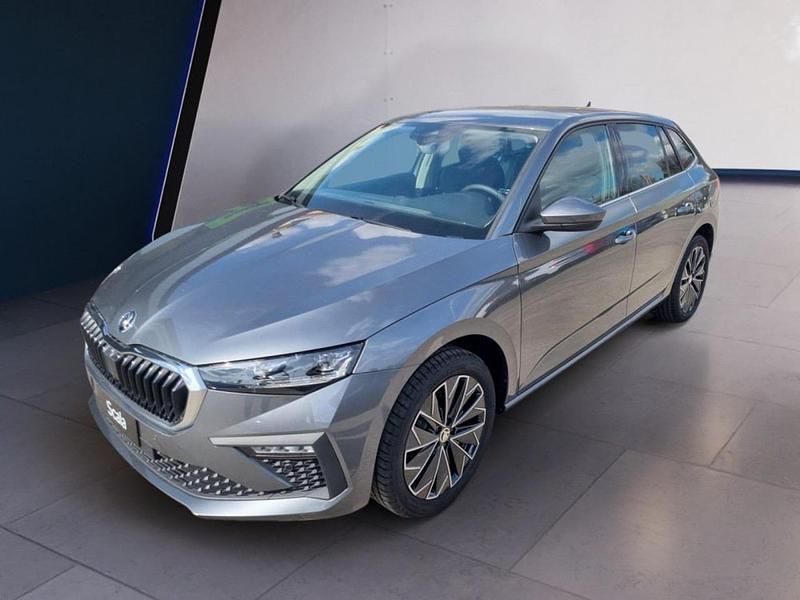 Grigio scuro Usata 2024 Skoda Scala Style Utilitaria | 23.900 € (Buon prezzo) - Immagine 1/4