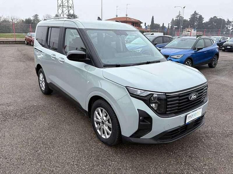 Usata Ford Tourneo Courier Titanium 126 CV (92 kW) 2024 Grigio Monovolume