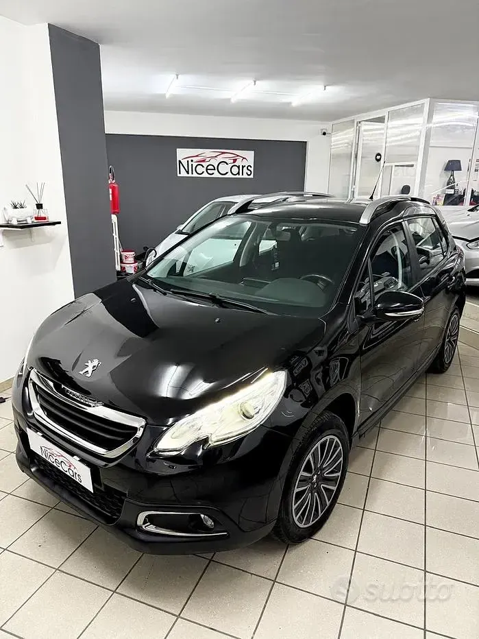 Usata Peugeot 2008 Active 75 CV (55 kW) 2015 Nero SUV