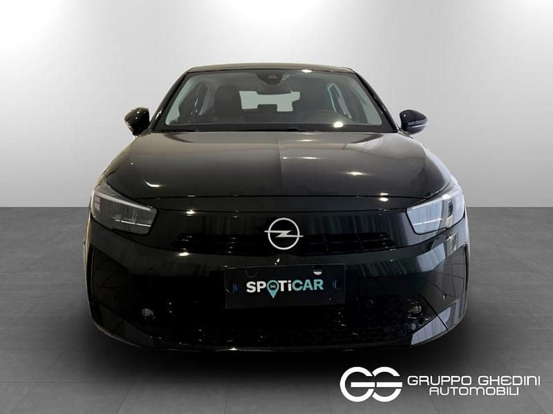 Usata Opel Corsa-e 56 kW (77 CV) 2023 Nero Utilitaria