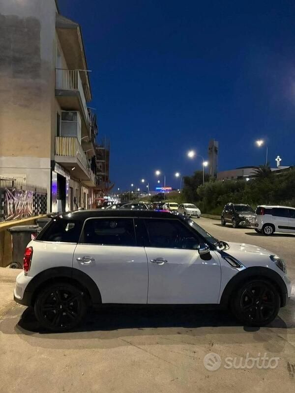 Usata Mini Countryman 2013 Bianco SUV