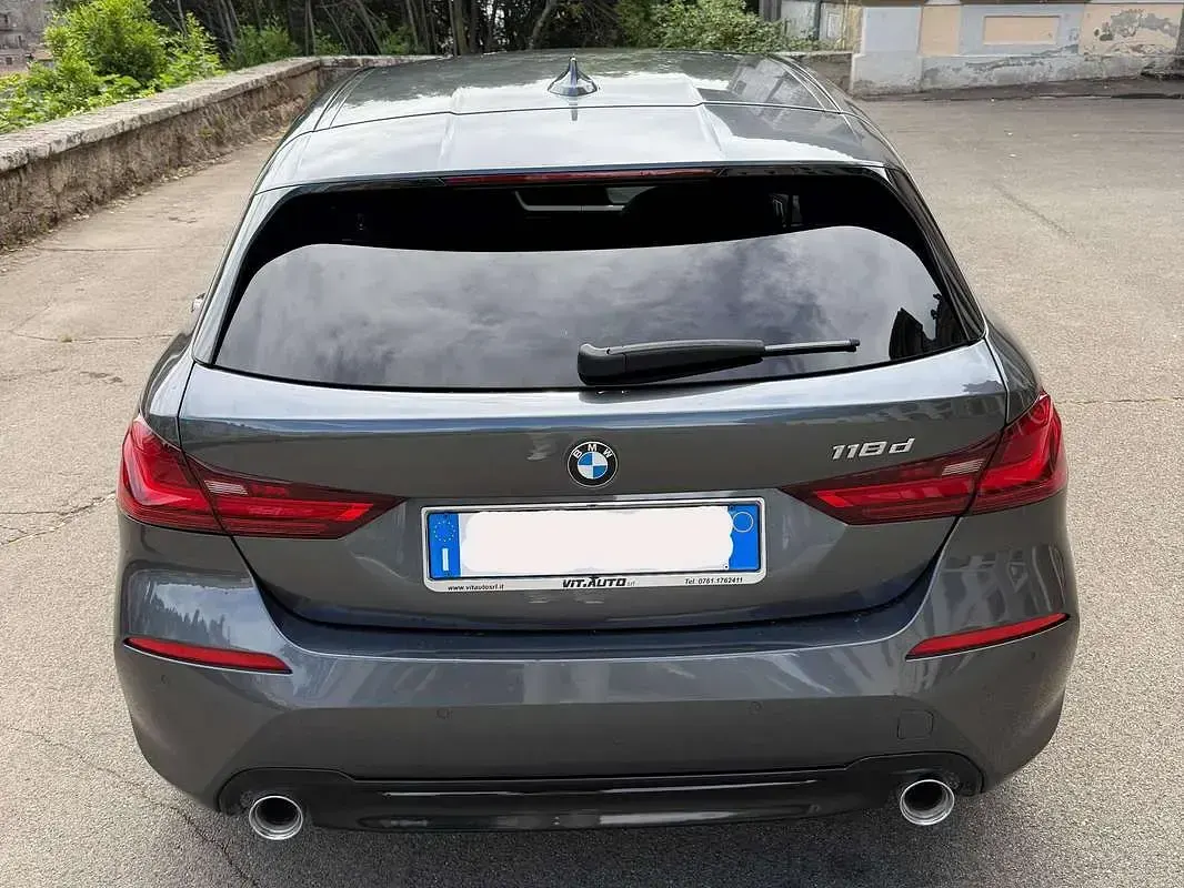 Usata BMW 118 Sport Line 150 CV (110 kW) 2021 Grigio Berlina