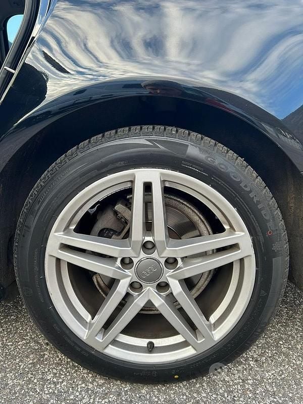 Usata Audi A6 190 CV (139 kW) 2018 Nero Station wagon