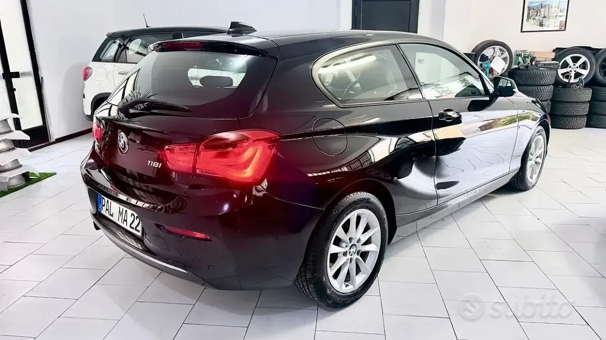 Usata BMW 118 136 CV (100 kW) 2015 Nero Utilitaria