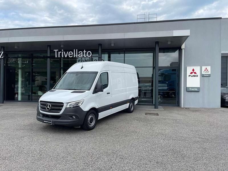 Usata Mercedes Sprinter 150 CV (110 kW) 2021 Bianco artico Furgone