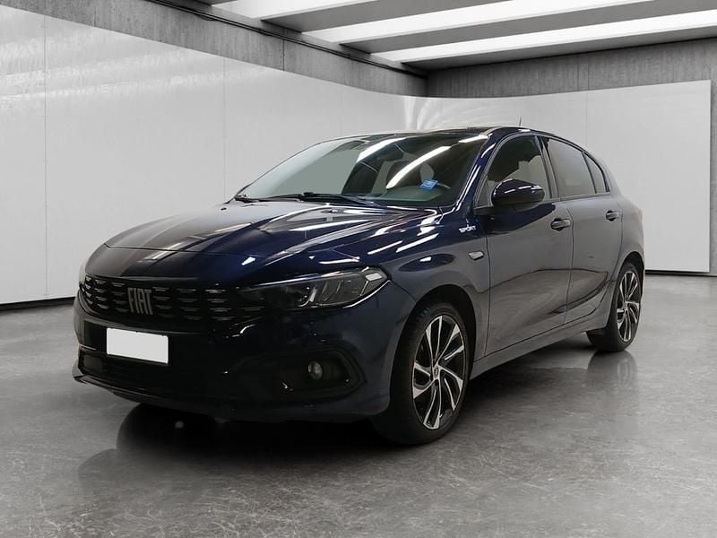 Usata Fiat Tipo Sport 131 CV (96 kW) 2022 Blu Berlina