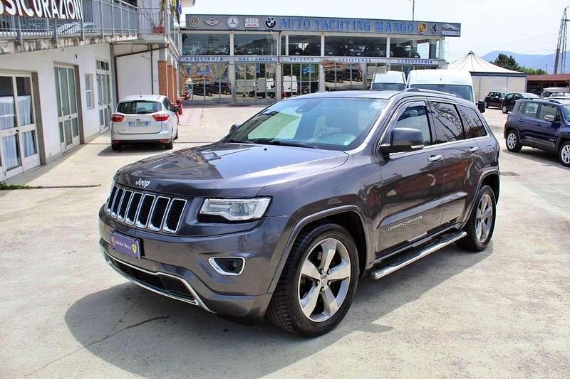 Usata Jeep Grand Cherokee Overland 250 CV (183 kW) 2014 Grigio SUV
