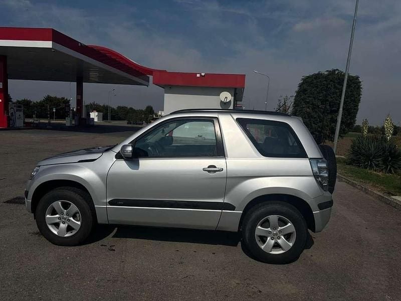 Usata Suzuki Grand Vitara 106 CV (77 kW) 2011 SUV