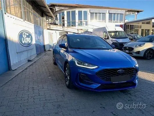 Usata Ford Focus ST-Line 125 CV (91 kW) 2022 Blu Berlina