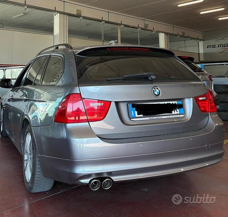 Usata BMW 320 M Sport 177 CV (130 kW) 2009 Grigio Station wagon