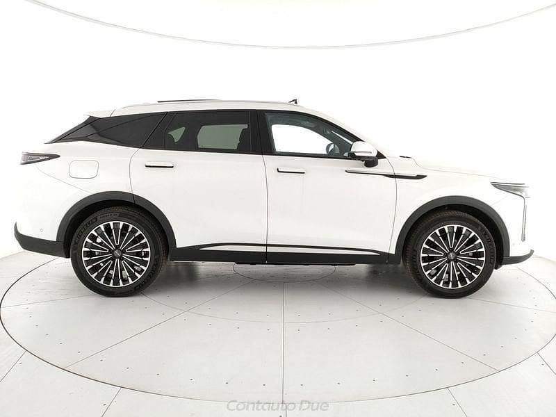 Nuova Omoda 9 537 CV (394 kW) 2026 Khaky white SUV