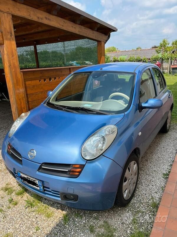 Usata Nissan Micra 60 CV (44 kW) 2004 Blu Utilitaria