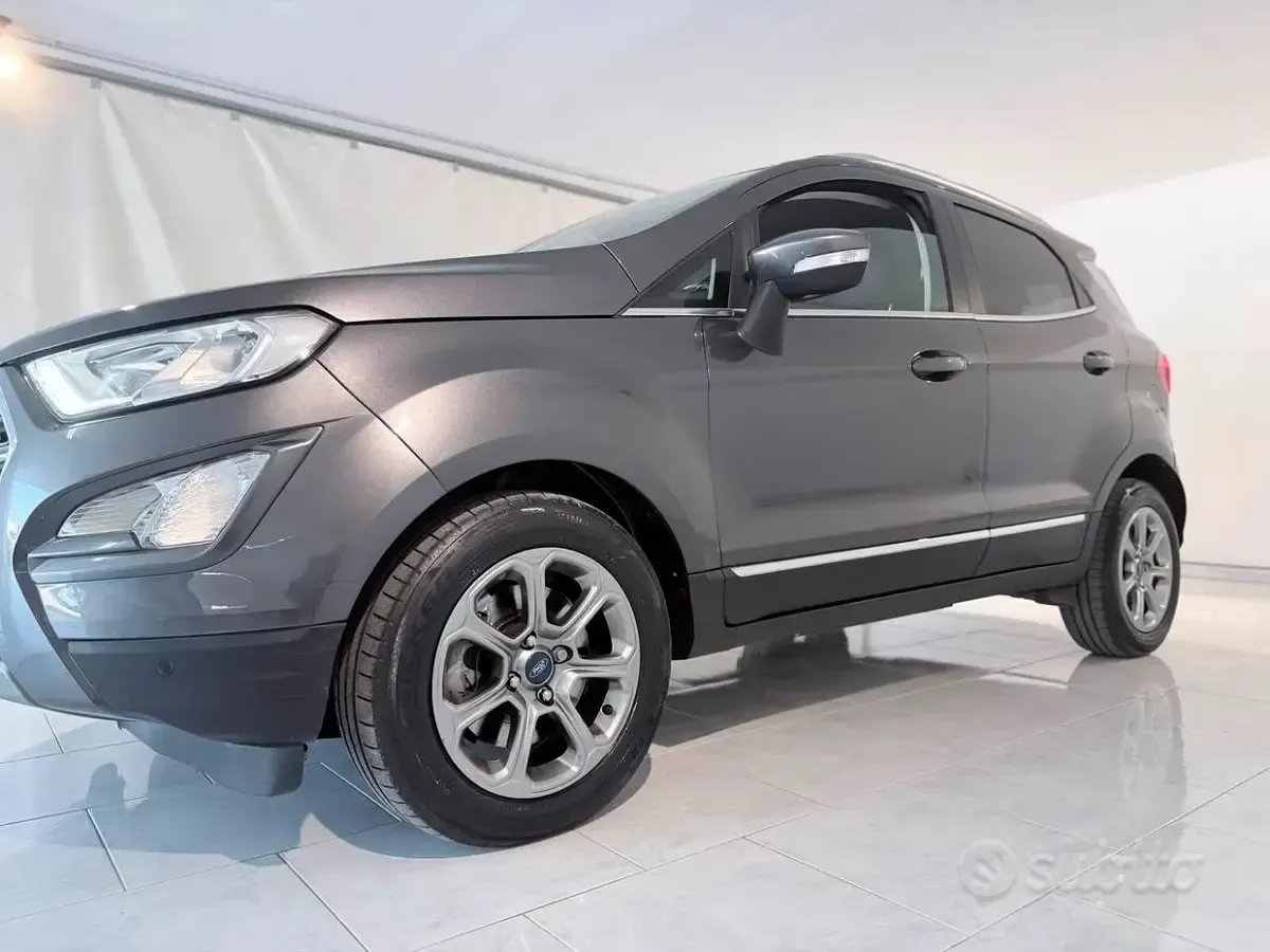 Usata Ford Ecosport 99 CV (72 kW) 2019 Grigio SUV