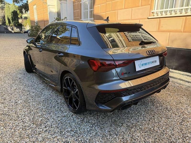 Usata Audi RS3 Ambiente 400 CV (294 kW) 2023 Grigio Berlina