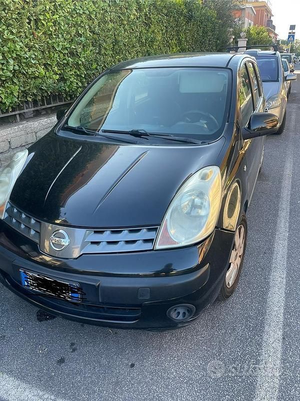 Usata 2007 Nissan Note Monovolume | 800 € (Super prezzo) - Immagine 1/4