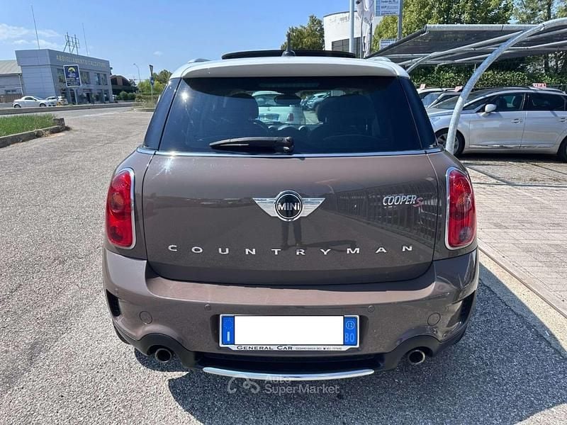 Usata Mini John Cooper Works 184 CV (135 kW) 2012 Marrone Utilitaria