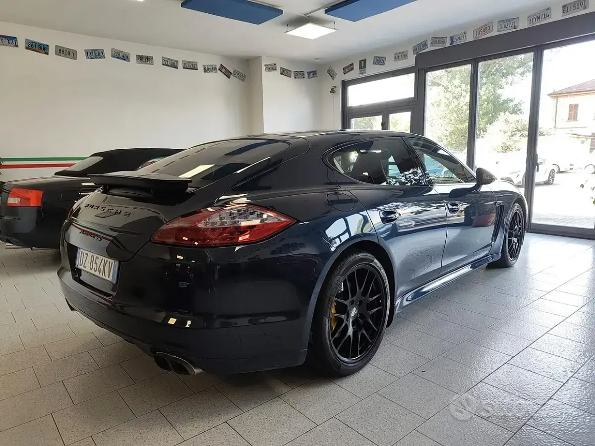 Usata Porsche Panamera Sport 400 CV (294 kW) 2009 Blu/azzurro Utilitaria