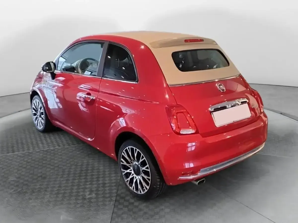 Usata Fiat 500C Dolcevita 70 CV (51 kW) 2023 Rosso Cabrio