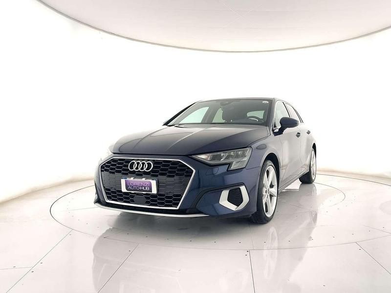 Usata Audi A3 Advanced 150 CV (110 kW) 2022 Blu metallizzato Berlina