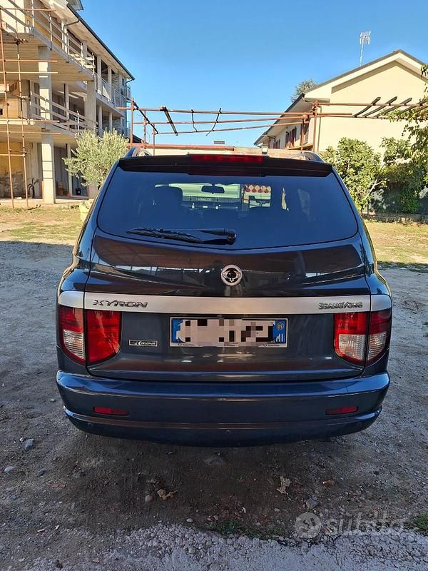 Usata SsangYong Rexton 2003 Nero SUV