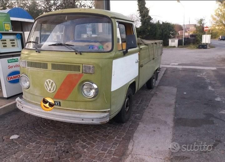 Verde Usata 1970 VW T2 Furgone | 13.000 € - Immagine 1/4
