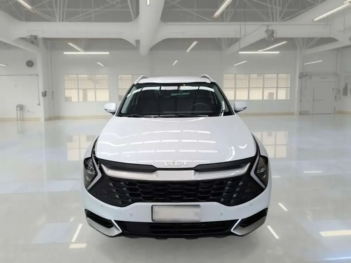 Usata Kia Sportage Style 179 CV (131 kW) 2023 Bianco SUV