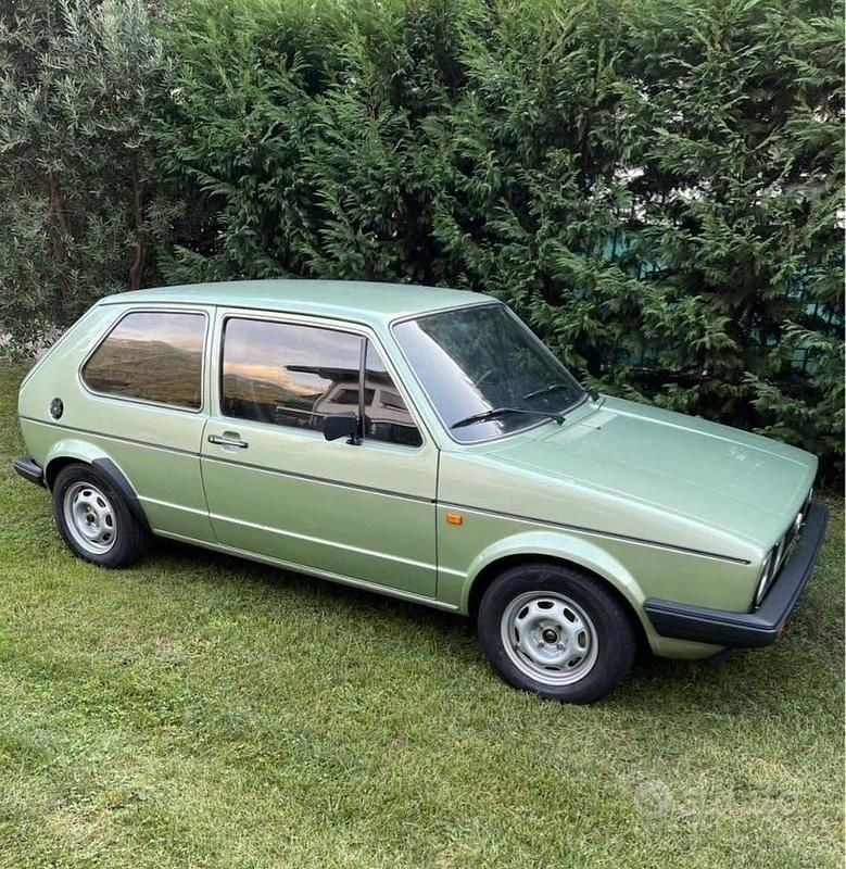 Usata VW Golf 1970 Verde Berlina