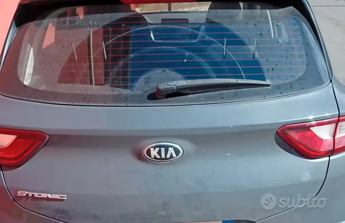 Usata Kia Stonic 2021 Grigio SUV