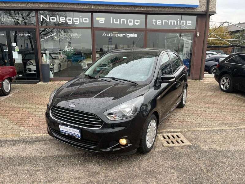 Nero pastello Usata 2017 Ford Ka Due volumi | 6600 € (Buon prezzo) - Immagine 1/4