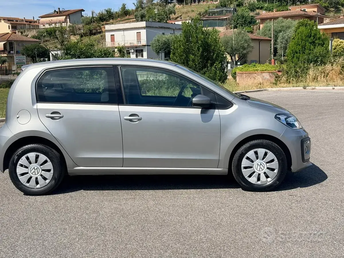 Usata VW up! Move 60 CV (44 kW) 2018 Grigio Utilitaria